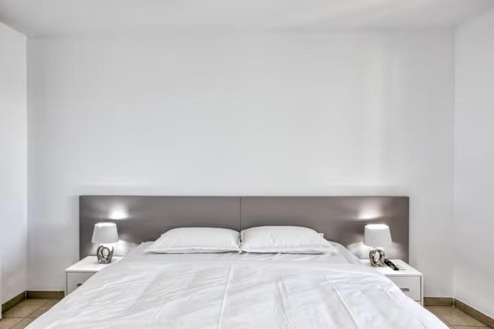 Apartamento Con Vistas A Mar Y Canal. Empuriabrava Extérieur photo