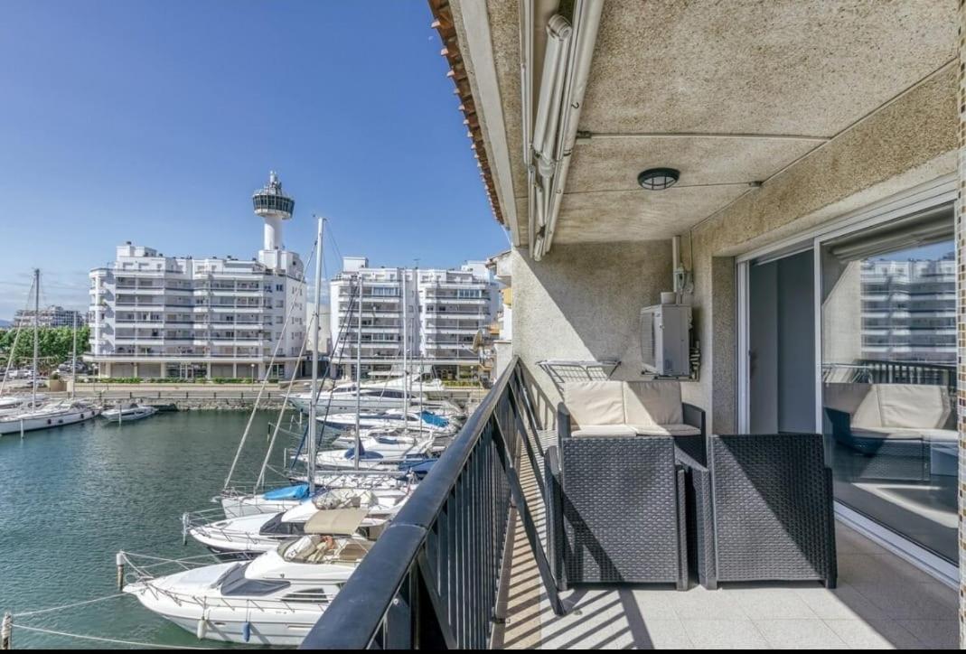 Apartamento Con Vistas A Mar Y Canal. Empuriabrava Extérieur photo