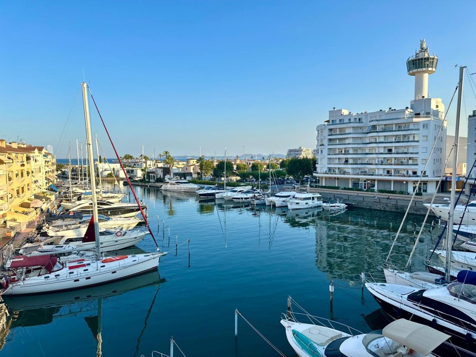 Apartamento Con Vistas A Mar Y Canal. Empuriabrava Extérieur photo
